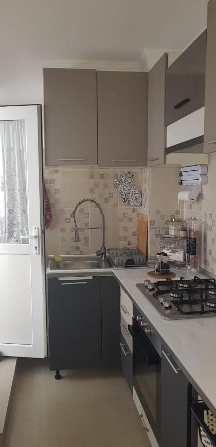 Interbelic Km0 Apartment คอนสตันซา ภายนอก รูปภาพ